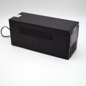 HIGH POWER UPS 2000AV LCD SCREEN